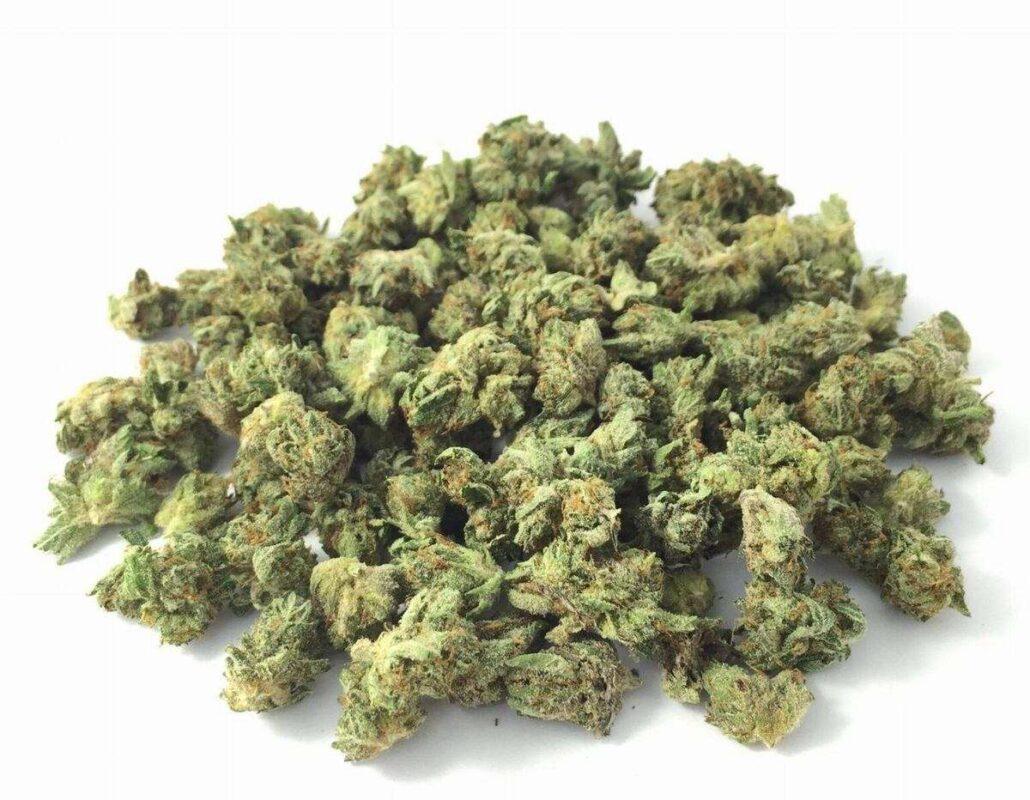 Close-up image of Rockstar Smalls popcorn buds, a AAA indica cannabis flower with a THC range of 18%-23%.